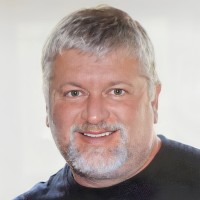 Jonathan Halling Email & Phone Number