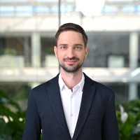 E-mail e número de telefone de Antons Musatovs