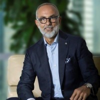 CMR Surgical Employee Massimiliano Colella's profile photo