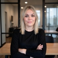 Taylor Mason Email & Phone Number