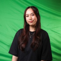 Vivian To Email & Phone Number