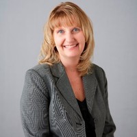 Michelle Holmes