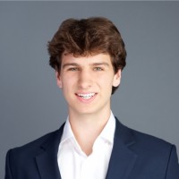 Union Square Advisors LLC Employee Charlie Wind's profile photo