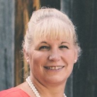 Joan Fabrics Employee Yvonne Duggins's profile photo