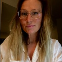 Pia Christensen Email