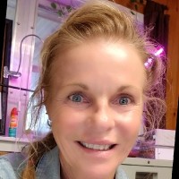Tracey Hurst Email & Phone Number