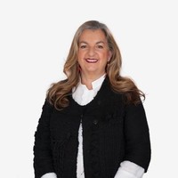 Moira Benigson Email & Phone Number