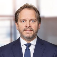 Douglas Dick Email & Phone Number