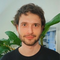 Georgy Charkseliani Email