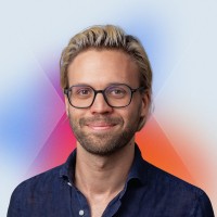 Levente Magyar Email