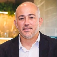 Lopes Gold Employee Carlos L's profile photo