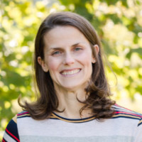 Holly Settle Email & Phone Number