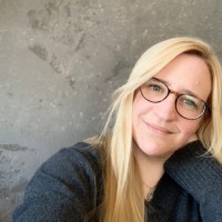 Eva Heß Email