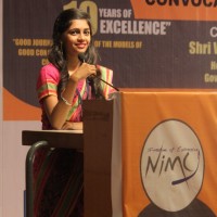 Khyati Manik Email