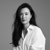 Linh Bach Email & Phone Number