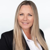 Richmark Properties Inc Employee Julie Lewis's profile photo