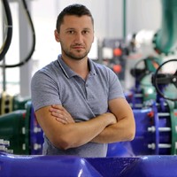 Ivan Varga Email