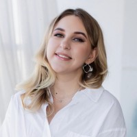 Vista Employee Julia Povkh's profile photo