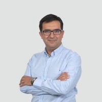 Sebastian Koch Email