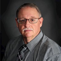 Misc Employee Frank McIntyre's profile photo