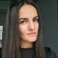 Nina Popescu Email