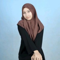 Bella Cosmetics Employee Elsa Sintia's profile photo