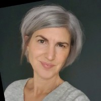 Renata Oort Email