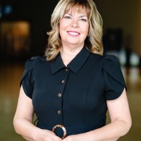 Lanie Cuthbert Email & Phone Number