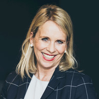 Corinna Düe Email