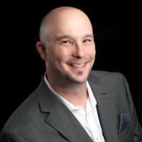 EssilorLuxottica Employee Tim Carman's profile photo