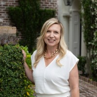 Showhomes Home Services Employee Lorelie Brown's profile photo