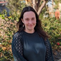 Amelia Roskin-Frazee Email & Phone Number