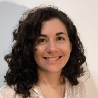 Carolina Touloumdjian Email