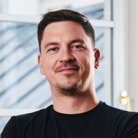 Jan Peřka Email