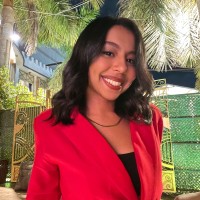 Nada Soliman Email