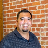 Roberto Gil Email & Phone Number