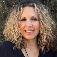 Tana Flores Email & Phone Number