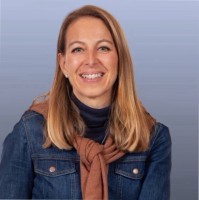 Céline Oelsner Email