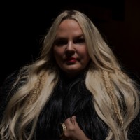 Robbyn Carter Email & Phone Number