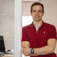 Jonathan Trefz Email