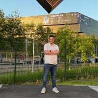 Chris Globe Email & Phone Number