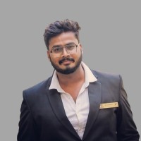 Vrund Thakkar Email