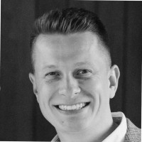 Thomas de Meyer Email