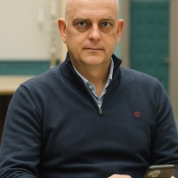 Ian Sampson Email & Phone Number