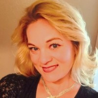 Clarissa Combs Email & Phone Number