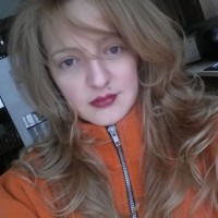 Golden Real Estate Employee Valeria Souza's profile photo