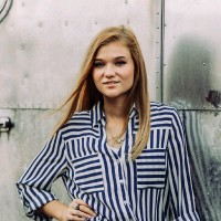 CreativeWorks Employee Sadie T.'s profile photo