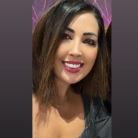 DJ Davies Employee Stephanie Davies's profile photo