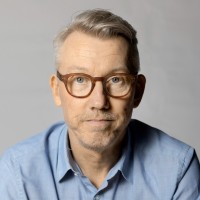 Eric Lindesvärd Email & Phone Number