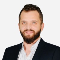 Maen al Nuzha Email